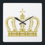 Golden Crown en jouw ideeën Vierkante Klok<br><div class="desc">Funny Graphic Design by EDDA Froehlich | Deze prachtige gouden kroon is eenvoudig aan te passen aan uw partij of gebeurtenis door uw gebeurtenisdetails, doopvontstijl, doopvontgrootte & kleur, en formulering toe te voegen. Het is voor alle zelfbewuste mensen | Voor andere design en producten kunt u contact met mij opnemen:...</div>