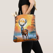 Golden Deer Twilight Peak Tote Bag (Dichtbij)