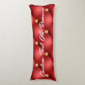 Golden Diamond Tufted Leather Custom Text Name Red Lichaamskussen (Voorkant Verticaal)