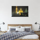 Golden dome van het imam Reza Shrine Complex op Canvas Afdruk (Insitu (Slaapkamer))