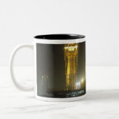 Golden dome van het imam Reza Shrine Complex op Tweekleurige Koffiemok (Links)