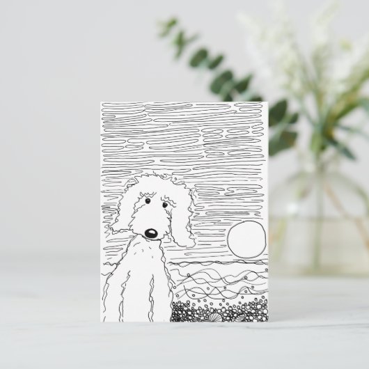 Golden Doodle op het strand Briefkaart (Staand voorkant)