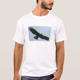 Golden Eagle in vlucht T-shirt