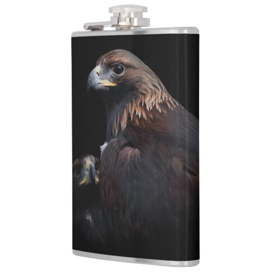 Golden Eagles: Schoonheden door de Bars Heupfles (Links)