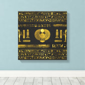 Golden Egyptische karab op zwart leder Canvas Afdruk (Insitu (Houten vloer))