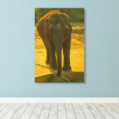 Golden Elephant Wisdom - Majestic Wildlife Canvas Afdruk (Insitu (Houten vloer))
