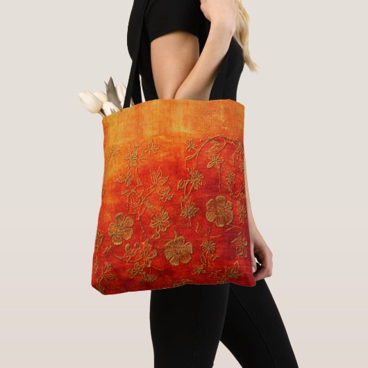 Golden Ember Floral Batik Tote Bag (Dichtbij)