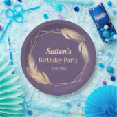 Golden Feathers op Plum Birthday Party Papieren Bordje (Feest)