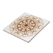 Golden filigree flake op wit tegeltje (Zijkant)