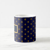 Golden Fleur de Lis op Navy Blue Koffiemok (Center)