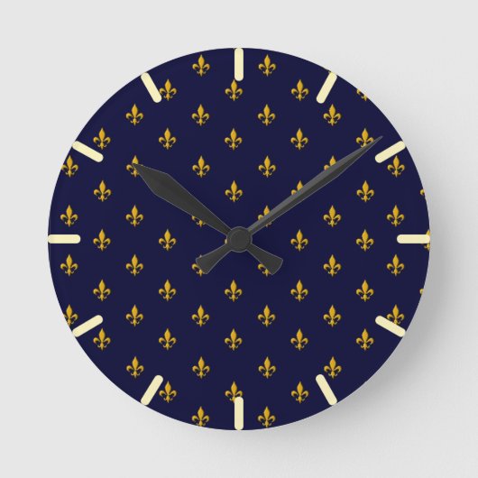 Golden Fleur de Lis op Navy Blue Ronde Klok (Voorkant)