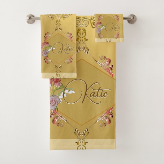 Golden Floral Bad w/Naam Handdoek Set (Insitu)