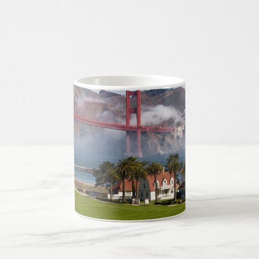 Golden Gate Bridge Coast Guard Station Koffiemok (Center)