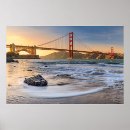 Golden Gate Bridge in San Francisco bij zonsonderg Poster