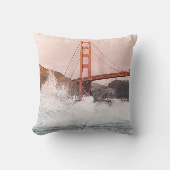 GOLDEN GATE BRIDGE KUSSEN (Voorkant)