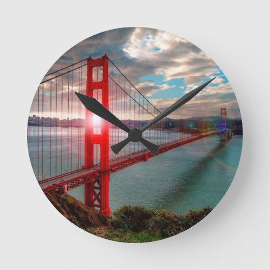 Golden Gate Bridge met Sun Shining through. Ronde Klok (Voorkant)