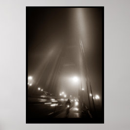 Golden Gate Bridge met wegrijder in mist Poster