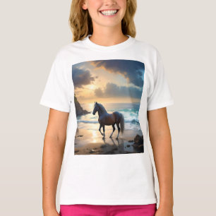 Golden Grace: een Palomino paard op de Sunset Shor T-shirt