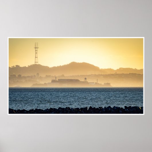 Golden Haze Over Alcatraz Poster (Voorkant)