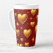 Golden Hearts op rood met sterren Latte Mok (Linkerhoek)