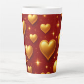 Golden Hearts op rood met sterren Latte Mok (Voorkant)