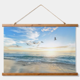    Golden Horizon – Peaceful Beach Sunrise Hangend Wandkleed