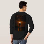 "Golden Horizon: Sunset Vibes T-shirt" T-shirt (Achterkant volledig)