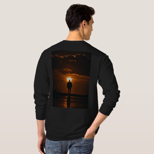 "Golden Horizon: Sunset Vibes T-shirt" T-shirt (Achterkant volledig)