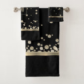 Golden Jewel Diamonds op zwart met Monogram Bad Handdoek (Insitu)