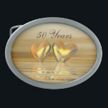 Golden Jubileum Hearts Gesp<br><div class="desc">Ovale gordelsluiting met mijn oorspronkelijke afbeelding gouden gekleurde harten die op het water drijven. De tekst luidt "50 jaar".</div>