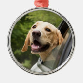 Golden Labrador in Rearview Mirror Metalen Ornament (Voorkant)