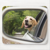 Golden Labrador in Rearview Mirror Muismat (Voorkant)