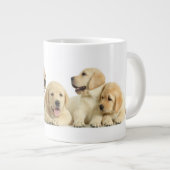 Golden Labrador Puppy Pile Grote Koffiekop (Voorkant rechts)