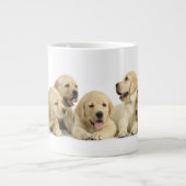 Golden Labrador Puppy Pile Grote Koffiekop (Voorkant)