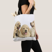 Golden Labrador Puppy Pile Tote Bag (Dichtbij)
