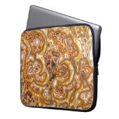 GOLDEN LAPTOP SLEEVE (Voorkant Links)