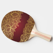 Golden leaf op rode achtergrond tafeltennisbatje (Zijkant)