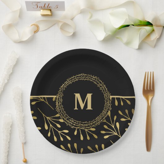 Golden Leaf Pattern Black & Gold Elegant Monogram Papieren Bordje (Huwelijk)