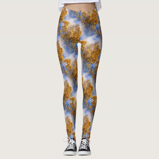 Golden Leaves Blue Sky Natuur Pattern Leggings (Voorkant)