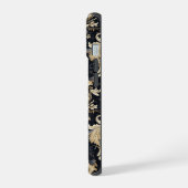 Golden Leaves Pattern iPhone 15 Case (Linkerkant)