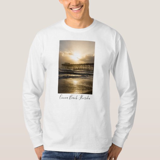 Golden Light over Caca T-Shirt (Voorkant)