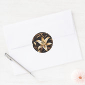 Golden Lily Elegant Floral Ronde Sticker (Envelop)