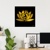 Golden Lotus Flower Yoga Meditation Cool Poster (Thuiskantoor)