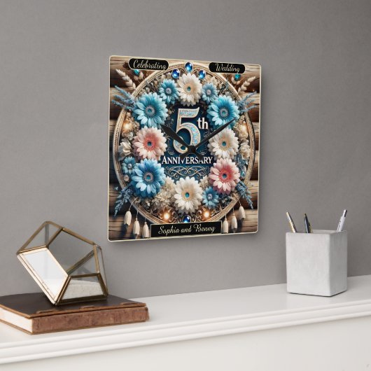 Golden Love: 5e Jubileum Design Vierkante Klok (Kantoor)