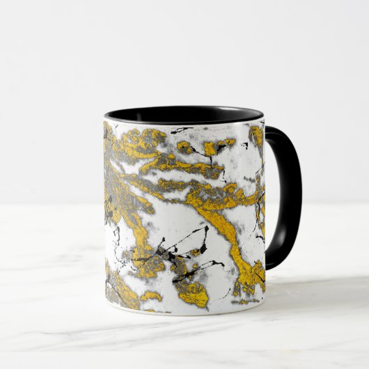 Golden marmer met een patroon met zwarte aderen mok (Voorkant rechts)