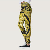 Golden Medusa met Arabesken over zwarte Leggings (Links)