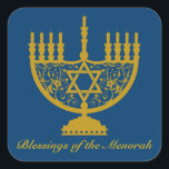 Golden Menorah Sticker<br><div class="desc">Square sticker met een afbeelding van een gouden menorah en optionele tekst op koningsblauw. Zie bijpassend vinylsticker, uitnodiging, label, confetti en wrapping papier met aangepaste vorm. Zie het gehele collectie Hanukkah Sticker onder de categorie CARDS & STICKERS in de sectie FEESTDAGEN.</div>
