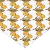 Golden Metallic Cherries Pattern Tafelkleed (Gekanteld)