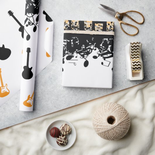 Golden Music Note Classic Wrapping Paper Cadeaupapier (Crafts)