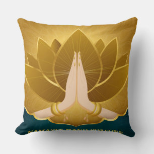 Golden Namaste Pillow Kussen